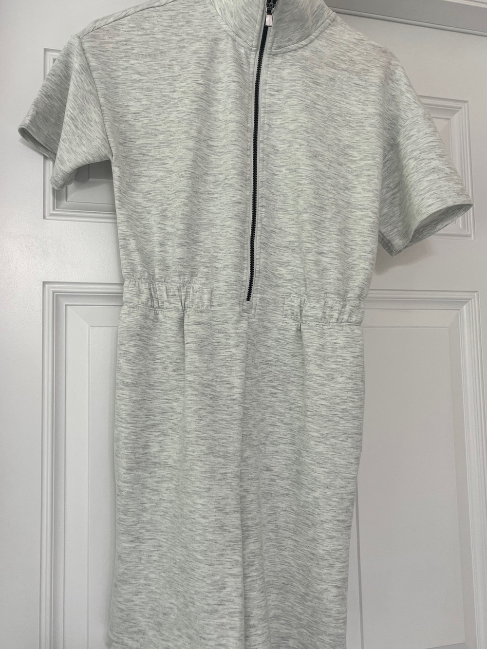 Women’s small gray romper